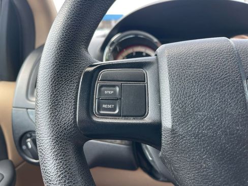 Used 2016 Dodge Grand Caravan SE w/ Quick Order Package 29E SE image 14