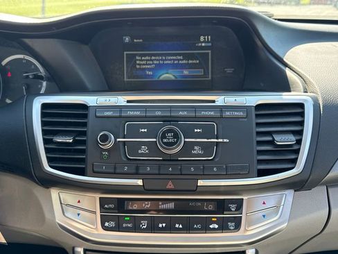 Used 2014 Honda Accord LX image 26