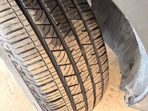 Used 2020 Mercedes-Benz GLC 300 4MATIC image 36