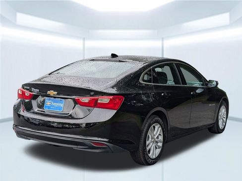 Used 2018 Chevrolet Malibu LT FWD image 6