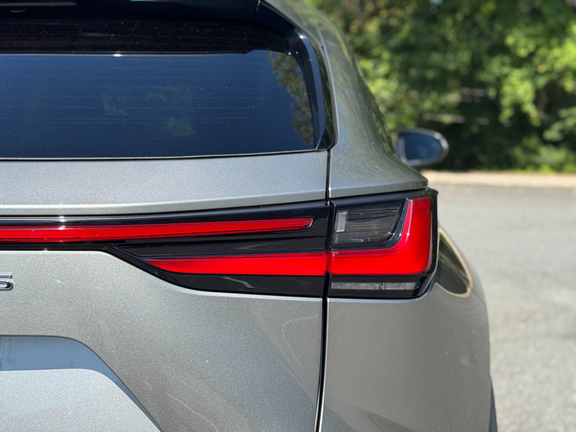 Used 2024 Lexus NX 250 FWD w/ Towing Package (2000 Lbs) image 24