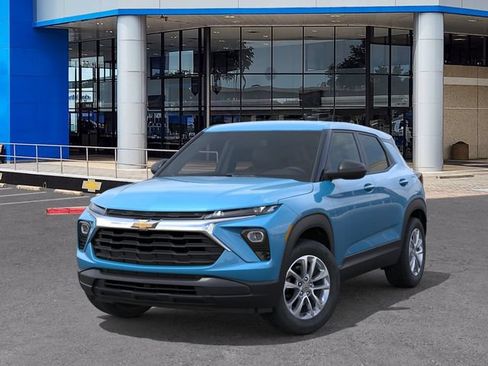 New 2026 Chevrolet TrailBlazer LS w/ LS Convenience Package FWD image 6