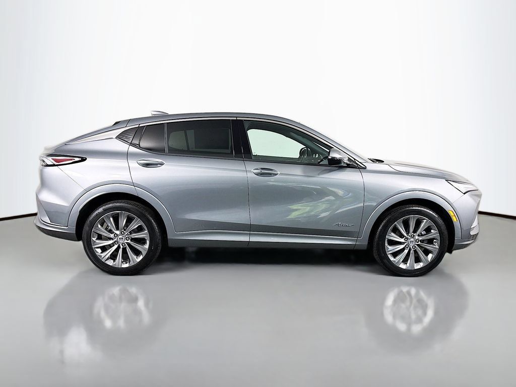 New 2026 Buick Envista Avenir FWD image 8