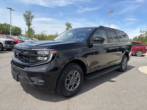 Certified 2025 Ford Expedition Max Active AWD/4WD image 9