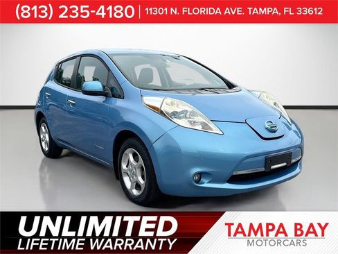 Used 2013 Nissan Leaf SV w/ LED & Quick Charge Pkg FWD image 1