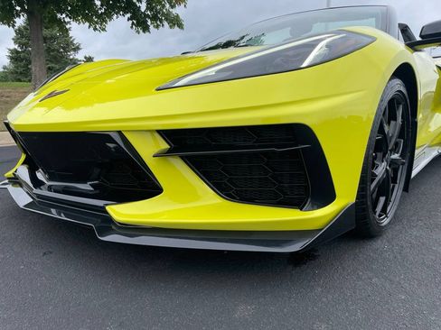 Used 2022 Chevrolet Corvette Stingray Premium Conv w/ Z51 Performance Package RWD image 40