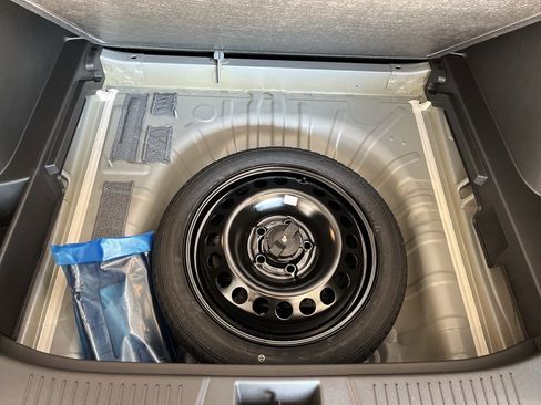 New 2026 Chevrolet Trax RS w/ Driver Confidence Package image 9