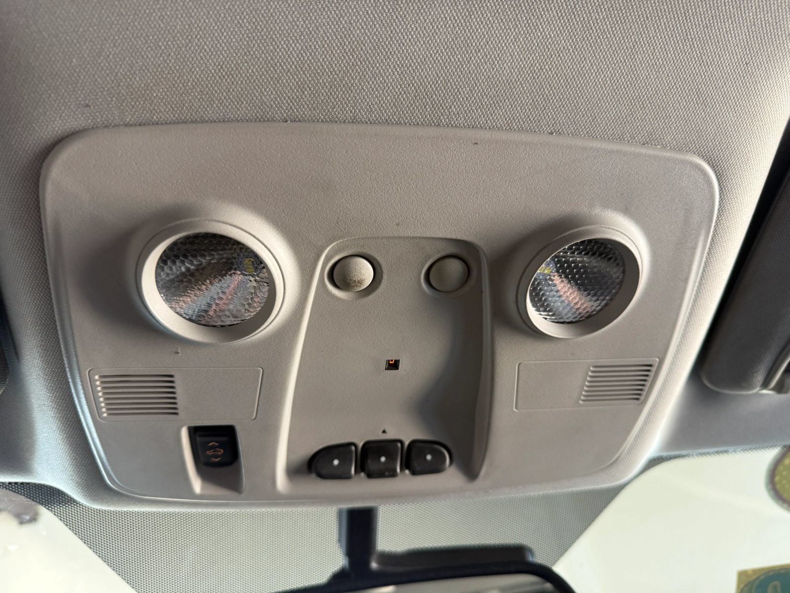 Used 2015 Chevrolet Traverse LTZ FWD image 19