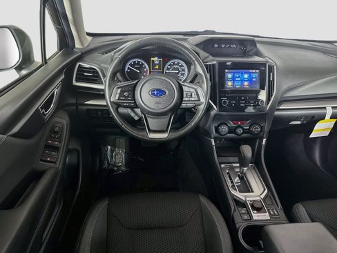 Used 2023 Subaru Forester Premium AWD/4WD image 17