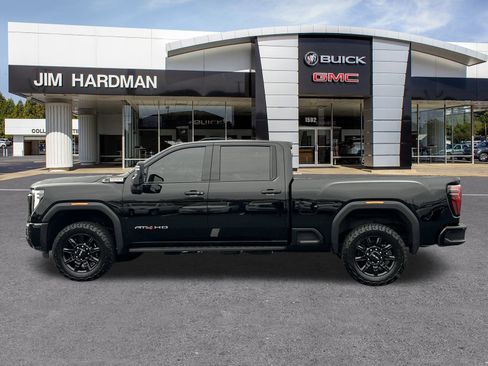 Used 2024 GMC Sierra 2500 AT4 w/ AT4 Premium Plus Package image 4