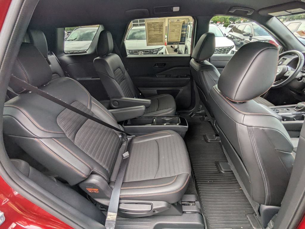 Used 2023 Nissan Pathfinder Rock Creek AWD/4WD image 20