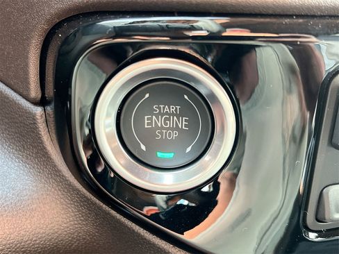 New 2026 GMC Sierra 3500 SLT w/ SLT Premium Package image 27