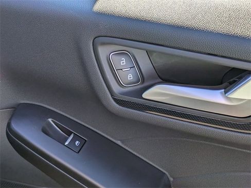 New 2025 Ford Escape ST-Line w/ Equipment Group 301A image 38