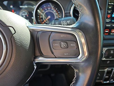 Used 2021 Jeep Wrangler Unlimited Sahara image 19