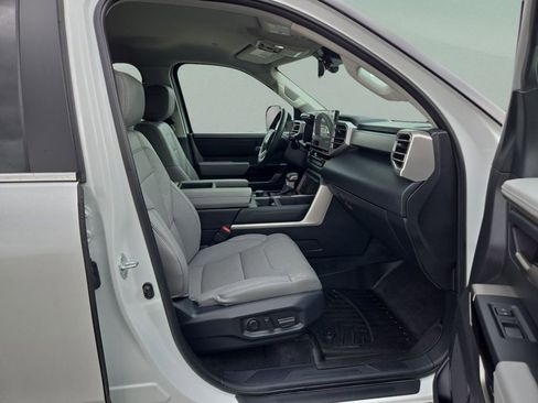 Used 2024 Toyota Tundra Limited w/ Power Package image 17