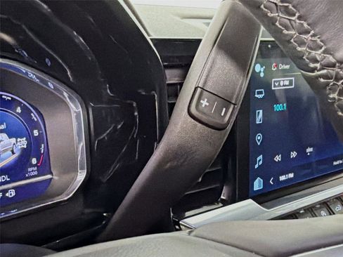 Used 2023 Chevrolet Silverado 1500 LT image 17