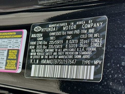 Certified 2025 Genesis GV70 2.5T w/ Select Package AWD/4WD image 33