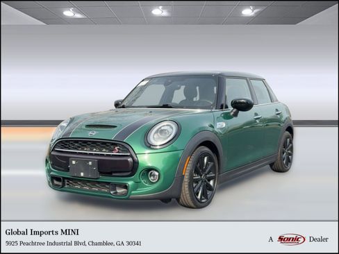 Used 2020 MINI Cooper S image 1