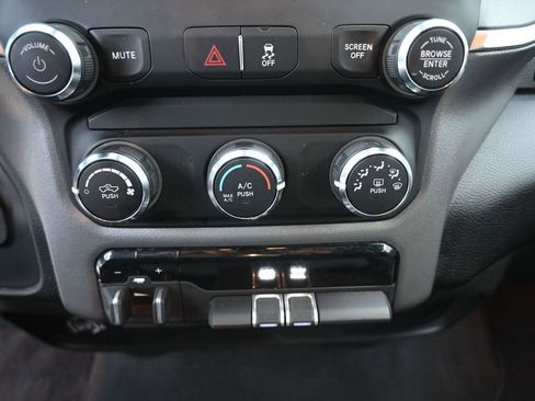 Used 2024 RAM 2500 Big Horn image 10