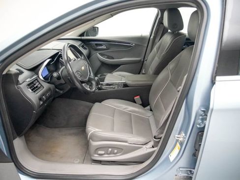 Used 2015 Chevrolet Impala LTZ FWD image 23