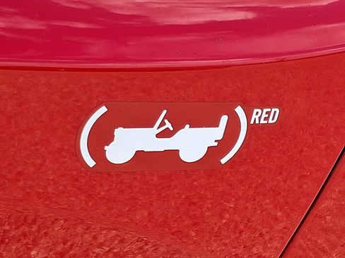 Used 2023 Jeep Renegade Latitude image 32