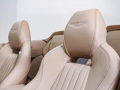 Used 2016 Aston Martin DB9 GT RWD image 24