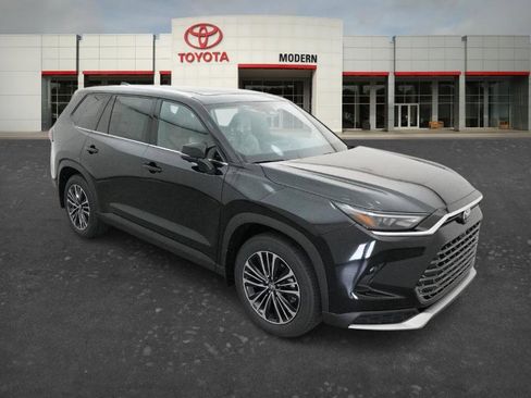 New 2026 Toyota Grand Highlander AWD Hybrid image 9