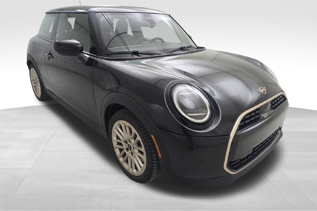 New 2027 MINI Cooper 2-Door Hardtop FWD image 2