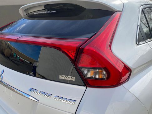 Used 2018 Mitsubishi Eclipse Cross SEL image 16