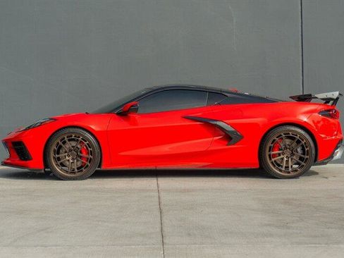 Used 2020 Chevrolet Corvette w/ 2LT Preferred Equipment Group image 5