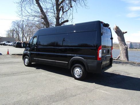 Used 2023 RAM ProMaster 2500 image 29