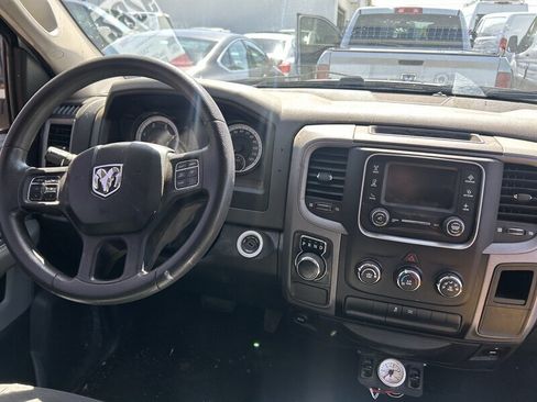Used 2014 RAM 1500 Tradesman w/ Power & Remote Entry Group RWD image 32