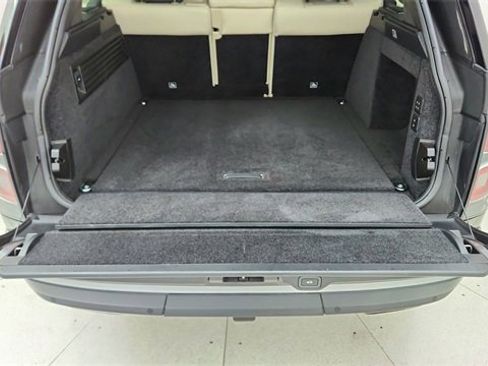 Used 2022 Land Rover Range Rover Westminster Edition image 14