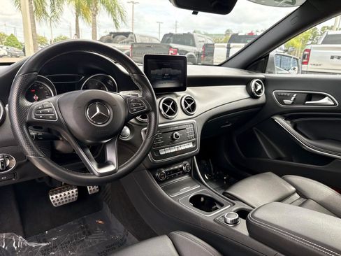 Used 2017 Mercedes-Benz CLA 250 image 16