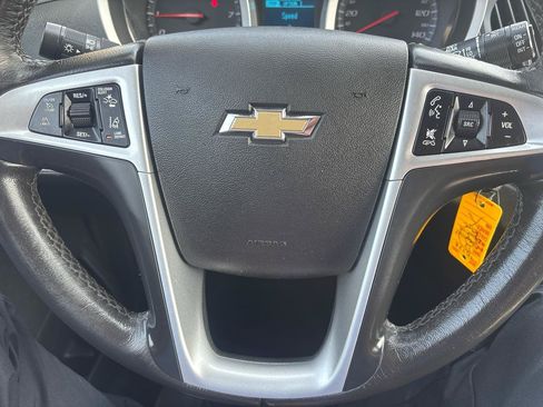 Used 2017 Chevrolet Equinox Premier w/ Enhanced Convenience Package AWD/4WD image 14