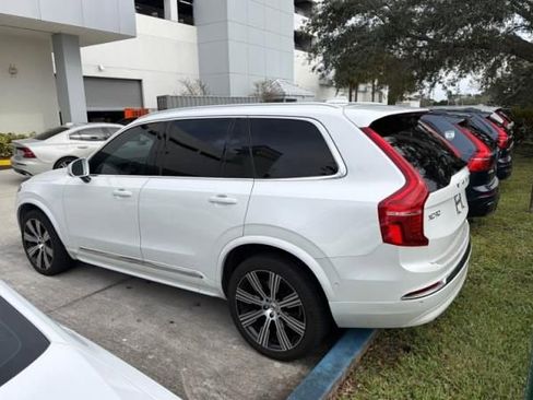 Used 2023 Volvo XC90 B6 Ultimate w/ Protection Package Premier image 3