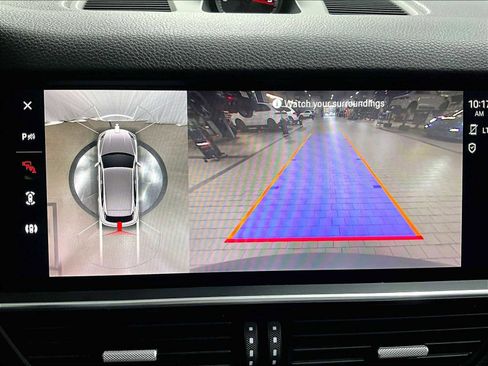 Used 2023 Porsche Cayenne image 21