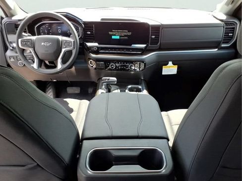 New 2026 Chevrolet Silverado 1500 RST AWD/4WD image 12