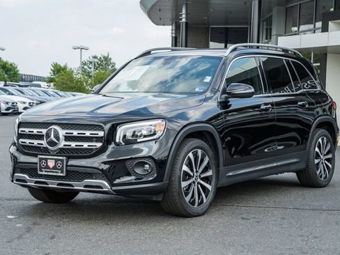 Certified 2023 Mercedes-Benz GLB 250 4MATIC image 3