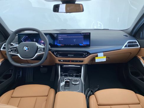 Used 2025 BMW 330i xDrive Sedan w/ Convenience Package image 15