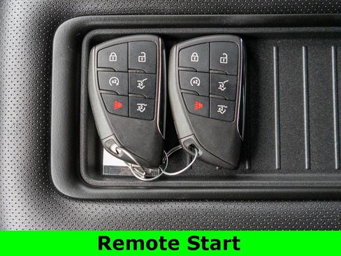 Used 2022 GMC Yukon XL AT4 w/ AT4 Premium Plus Package image 33