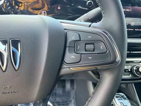 New 2026 Buick Envista Sport Touring w/ Convenience I Package FWD image 27