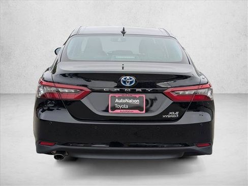 Certified 2023 Toyota Camry XLE w/ Navigation Package FWD image 7