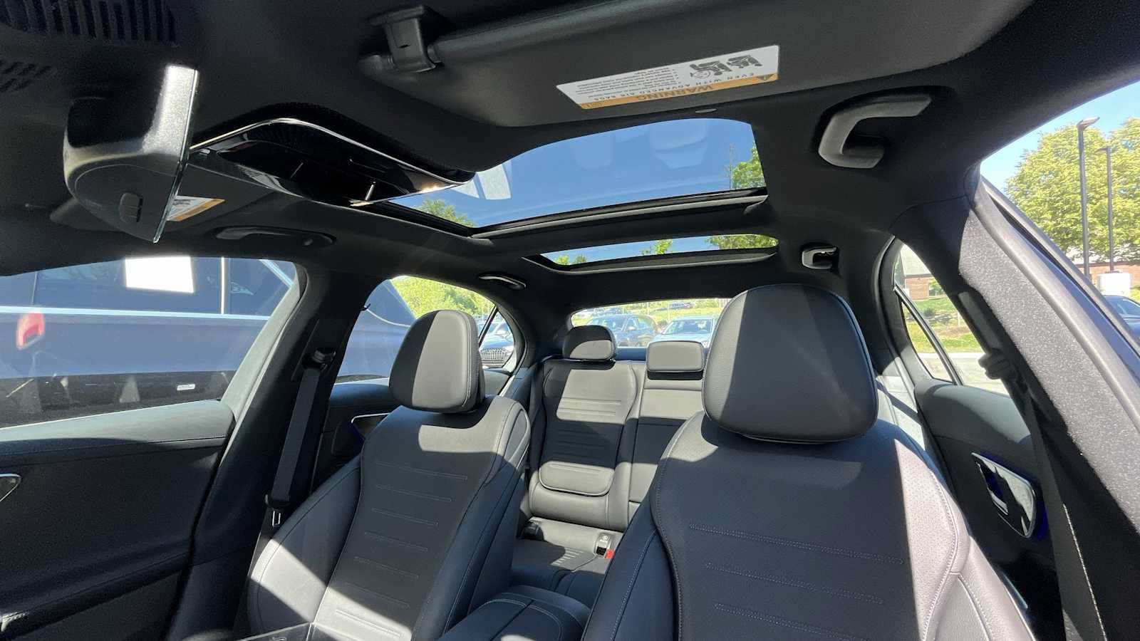 Used 2026 Mercedes-Benz C 300 4MATIC Sedan image 9