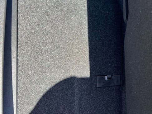 Used 2024 BMW 330e xDrive image 25