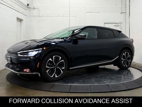 Used 2023 Kia EV6 Wind w/ Wind Technology Package image 4