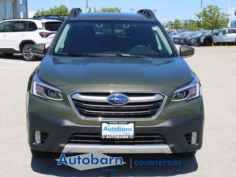 Used 2020 Subaru Outback Limited XT w/ Tech Package 2 AWD/4WD image 2