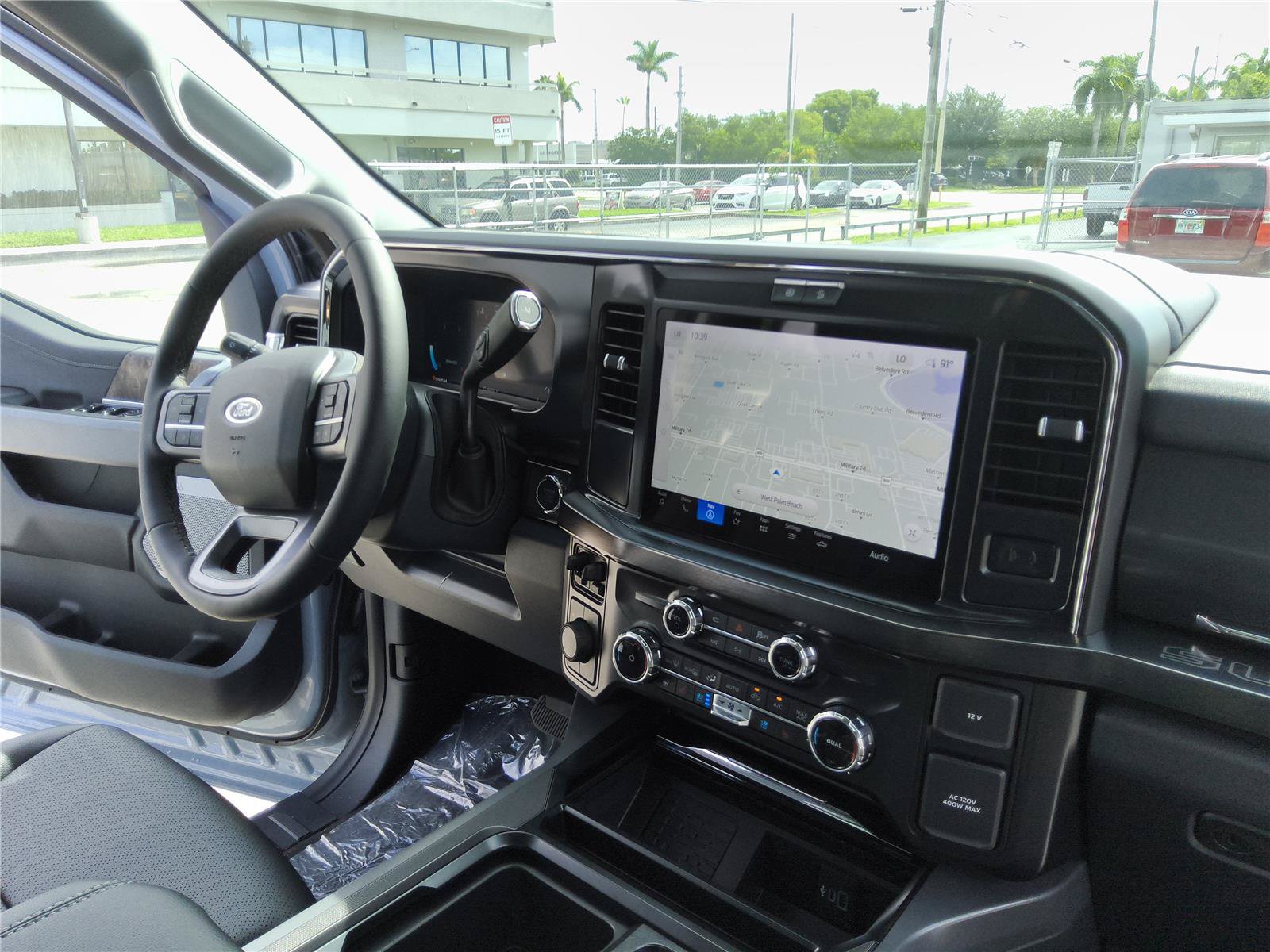 New 2026 Ford F250 Lariat w/ Black Appearance Package AWD/4WD image 25
