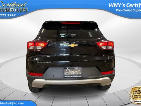 Used 2021 Chevrolet TrailBlazer LT w/ Convenience Package FWD image 7
