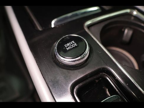 Used 2021 Lincoln Corsair AWD w/ Premium Package image 13